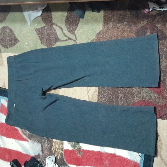 HOST PICK Ugg Sweat pants - Picture 2 of 4